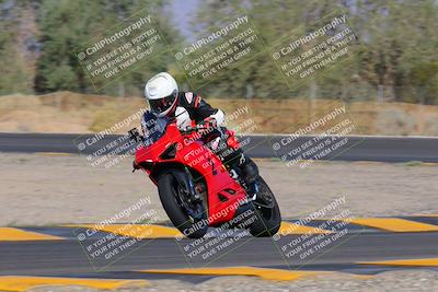media/Oct-09-2022-SoCal Trackdays (Sun) [[95640aeeb6]]/Turn 3 (930am)/